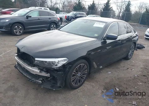2020 BMW 530I z USA, uszkodzony, nr VIN WBAJR3C06LWW74109
